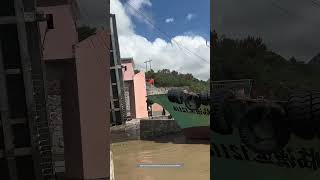 When The Water Is Rising A Downstream Fishing Boat Entering The Sluice Gate Collides [upl. by Stallworth]