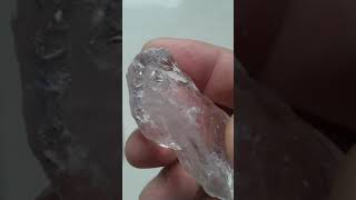 PHENAKITE STONE RARE 521 GRAM 100 CLEAN 5200 DOLLRS FRE SHIPPING CONTAT IN BOX WHATSAPP 55339886 [upl. by Pittman684]