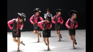 Las florecitas Baile folcklorico del estado de Baja California México Calabaceados [upl. by Eeryt]