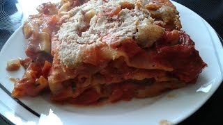 Die beste vegane Lasagne selbst zubereiten [upl. by Alleacim564]