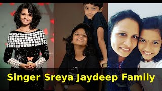 ശ്രെയകുട്ടിയുടെ കുടുംബം Singer Sreya Jaydeep beautiful Family [upl. by Bonina]