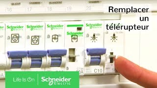 Tuto  branchement dun telerupteur dans un tableau electrique  Schneider Electric France [upl. by Junieta]