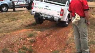 Isuzus diff lock in action [upl. by Eteragram967]