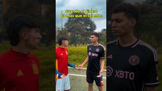 Dinero o talento💵🤷‍♂️⚽️ bacho futbol 99entiro dinero talento humor cine soccer viral [upl. by Yralam541]