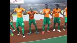 CAN 2015  Découvrez la danse de la victoire des éléphants [upl. by Wardieu]