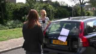 20130827 Gerechtsdeurwaarder vangt bot bij politie [upl. by Nhguav637]