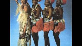 Mahlathini amp the Mahotella Queens  Melodi Yalla [upl. by Nnylak]