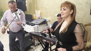 Cornelia Fechete  Nu merită nimenea🎶 LIVE [upl. by Ynnub468]