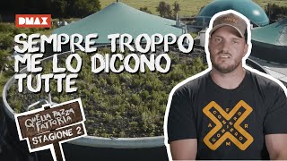 Davide e Dario costruiscono il fienile con la delicatezza di sempre 😆😆  Quella pazza fattoria 2 [upl. by Zat]