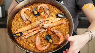 Cómo preparar una PAELLA DE MARISCO de forma fácil y rápida [upl. by Whitebook60]