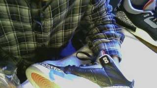 How to remove paint on a shoe using acetone [upl. by Nesral173]