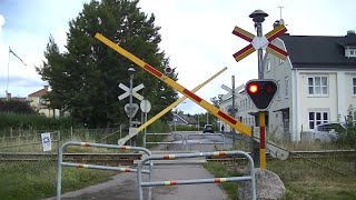 Spoorwegovergang Linköping S  Railroad crossing  Järnvägsövergång [upl. by Roice677]