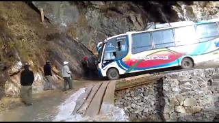 Rutas Mortales Sunchubamba  Worlds Most Dangerous Roads Sunchubamba [upl. by Kered]