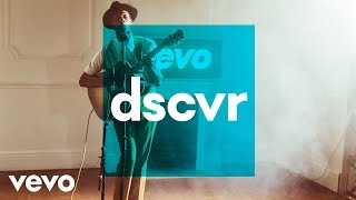 Leon Bridges  Smooth Sailin  Vevo dscvr Live [upl. by Llyrad]