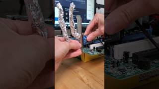 can you use aluminum foil as a wifi antenna in your PC shorts [upl. by Burtie609]