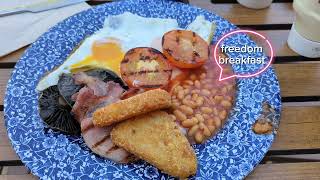 😯 A lovely English breakfast for £299 🥰 A wetherspoon pub in Witham Essex England [upl. by Eiten]