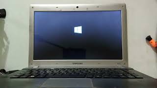 Como instalar Windows 10 en una laptop Samsung RV411 y arreglar que se congela el instalador [upl. by Esaj984]