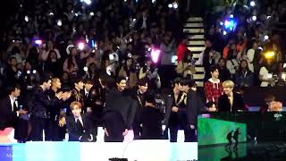 171201 MAMA in HK react to BTS Cypher 4 Mic Drop EXO Super Junior Taemin Wanna One NCT etc [upl. by Dlorah506]