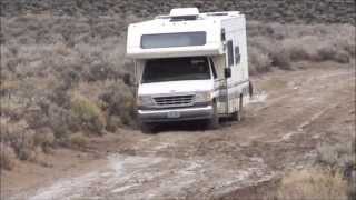 Big motorhome in trouble in the mud [upl. by Eiclek]