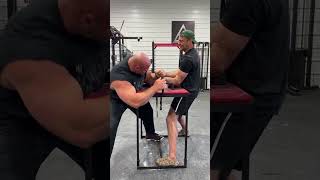 PUTTING IN SOME WORK ON THE ARM WRESTLING TABLE WITH devlarratt armwrestling devonlarratt [upl. by Crist]