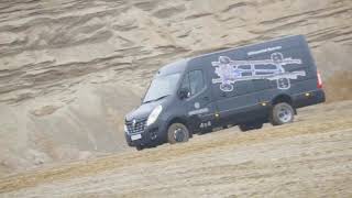 Le nouveau Fourgon Renault Master 4X4 [upl. by Keligot]