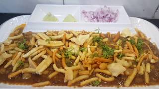 Misal Pav Recipe With Homemade MasalaMaharastrian Street FoodSpicy Misal pavHow To Make Misal Pav [upl. by Anniahs88]