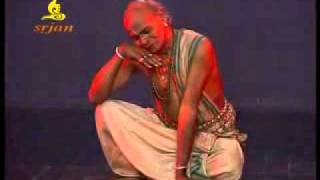 Kelucharan Mohapatra Odissi Dance Gita Govinda Rati Sukha Sare [upl. by Lyle]