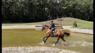 Voor het eerst crossen bij Millstreams Crossterrein [upl. by Ayek]